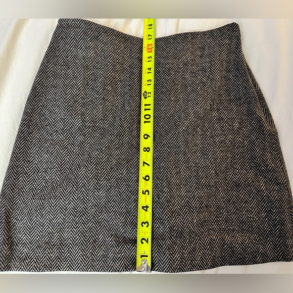 Theory gray Mini Skirt Size 4 wool blend skirt grey skirt - Picture 10 of 10
